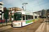 Braunschweig sporvognslinje 1 med lavgulvsledvogn 9552 ved John-F.-Kennedy-Platz (2001)