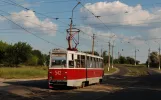 Mariupol sporvognslinje 14 med motorvogn 542 på Mamina Sybiryaka Street (2012)