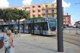 Messina sporvognslinje 28 med lavgulvsledvogn 04T nær Repubblica Piazza della Repubblica (2022)