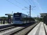 Aarhus letbanelinje L2 med lavgulvsledvogn 1102-1202 på Klokhøjen (2020)