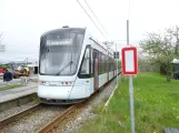 Aarhus letbanelinje L2 med lavgulvsledvogn 1107-1207 ved Øllegårdsvej (2021)