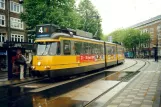 Amsterdam sporvognslinje 4 med ledvogn 657 ved Dientelstraat (2002)