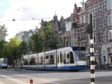 Amsterdam sporvognslinje 9 med lavgulvsledvogn 2097 på Plantage Middenlaan (2009)