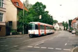 Bielefeld sporvognslinje 2 med ledvogn 526 på August-Bebel Straße (2002)