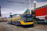 Blackpool sporvognslinje T ved Central Pier (2006)