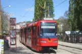 Bratislava sporvognslinje 13 med ledvogn 7108 ved Pod stanicou (2008)