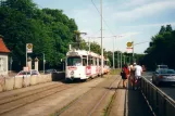 Braunschweig sporvognslinje 4 med ledvogn 7551 ved Richmondweg (2001)