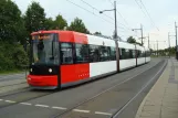 Bremen sporvognslinje 4 med lavgulvsledvogn 3060 ved Borgfeld (2009)
