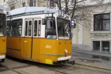 Budapest sporvognslinje 2 med ledvogn 1370 ved Jászai Mari tér (2013)