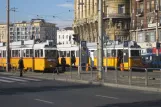 Budapest sporvognslinje 49 med motorvogn 3313 ved Deák Ferenc tér (2006)