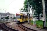 Charleroi sporvognslinje M4 med ledvogn 7450 ved Charleroi Sud (2000)