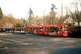 Darmstadt sporvognslinje 9 med lavgulvsledvogn 9869 ved Böllenfalltor (2001)
