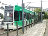 Dessau sporvognslinje 1 med lavgulvsledvogn 308 ved Hauptbahnhof (2023)