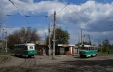 Donetsk sporvognslinje 8 med motorvogn 103 i krydset Komunariv Street/Kronshtadts'ka Street (2011)