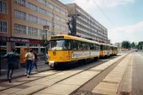 Dresden sporvognslinje 14 med motorvogn 224 026 ved Altmarkt (1996)