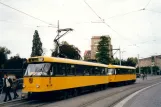 Dresden sporvognslinje 8 med motorvogn 224 205 ved Albertplatz (2002)