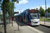Erfurt sporvognslinje 2 med lavgulvsledvogn 625 ved P+R-Platz Messe (2014)