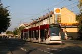 Erfurt sporvognslinje 2 med lavgulvsledvogn 655 på Leipziger Strasse (2008)