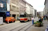 Görlitz sporvognslinje 1 med ledvogn 14 nær Postplatz (1993)