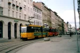 Görlitz sporvognslinje 2 med ledvogn 315 på Berliner Straße (2004)