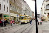 Görlitz sporvognslinje 2 med ledvogn 4 på Berliner Straße (1993)