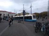 Gøteborg sporvognslinje 1 med lavgulvsledvogn 420 "Harry Persson" på Järntorget (2018)