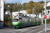 Graz sporvognslinje 6 med ledvogn 582 ved St. Peter (2008)