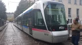 Grenoble sporvognslinje B med lavgulvsledvogn 6012 ved Notre-Dame Musée (2018)