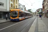 Heidelberg sporvognslinje 24 med lavgulvsledvogn 3284 ved Rohrbach Markt (2014)