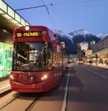 Innsbruck Stubaitalbahn (STB) med lavgulvsledvogn 326 ved Hauptbahnhof (2020)