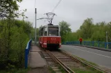 Jenakijeve sporvognslinje 1 med motorvogn 033 på Sverdlova Ulitsa (2011)