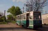 Jenakijeve sporvognslinje 4 med motorvogn 030 på Tiunva Ulitsa (2011)
