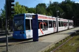Kassel sporvognslinje 3 med lavgulvsledvogn 619 ved Druseltal (2010)