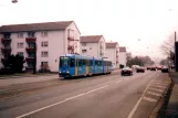 Kassel sporvognslinje 6 med ledvogn 419 på Weserstraße (1998)
