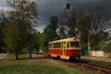 Kiev sporvognslinje 12 med motorvogn 5968 ved Sioma Linia (7-A Liniia) (2011)