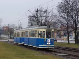 Kraków sporvognslinje 1 med motorvogn 127 ved Ogród Doświadczeń (2008)