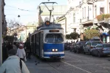 Kraków sporvognslinje 14 med ledvogn 154 på Franciszkańska (2011)