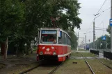 Kramatorsk sporvognslinje 3 med motorvogn 0050 tæt på Rybinska St (2012)