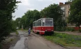 Kramatorsk sporvognslinje 5 med motorvogn 0045 på Tsentralna Street (2012)