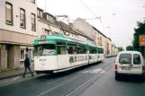 Krefeld sporvognslinje 041 med ledvogn 810 ved Klinikum (2007)
