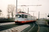 Krefeld sporvognslinje 041 med ledvogn 811 ved Krefeld Grundend (1996)