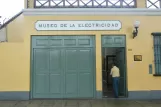 Lima foran Museo de la Electricidad (2013)