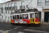 Lissabon sporvognslinje 12E med motorvogn 558 på Rua Limoeiro (2013)