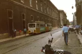 Lissabon sporvognslinje 19 med motorvogn 295 på Rua do Arsenal (1988)