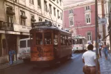 Lissabon sporvognslinje 26 med motorvogn 234 på Rua dos Fanqueiros (1985)