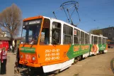 Lviv sporvognslinje 9 med ledvogn 1014 ved Dworzec Zaliznychnyi vokzal (2011)