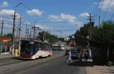 Mariupol sporvognslinje 10 med motorvogn 305 på Mamina Sybiryaka Street (2012)