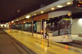 Marseille sporvognslinje T1 med lavgulvsledvogn 031 ved Noailles (2016)