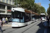 Marseille sporvognslinje T3 med lavgulvsledvogn 014 ved Cours Saint Louis (2016)