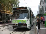 Melbourne sporvognslinje 70 med motorvogn 275 på Swanston Street and Flinders Street (2010)